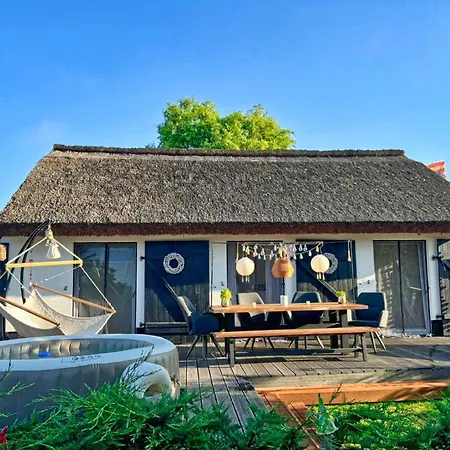 Ferienhaus Büdnerstube Gratis Schwimmbadnutzung Im Ahoi Sellin *